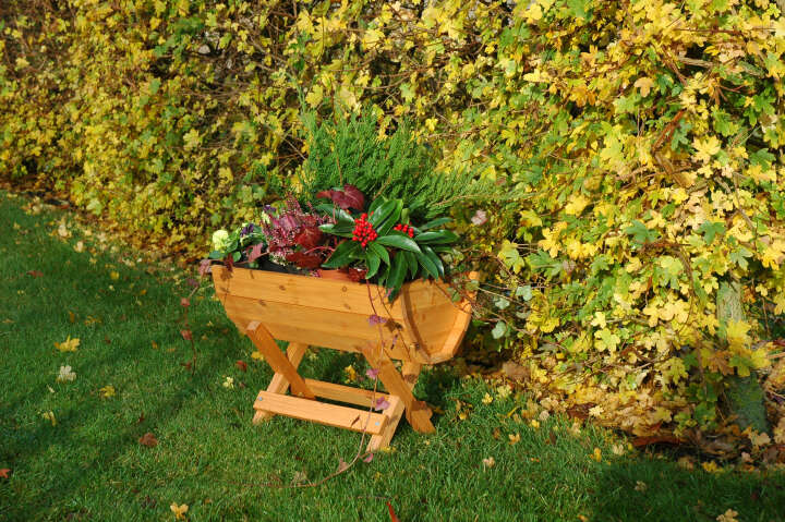 dobar Blumenfass inklusive Ständer